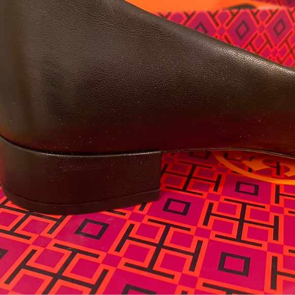 Tory Burch Ballet shoes; black Napa leather; box included - Picture 9 of 11